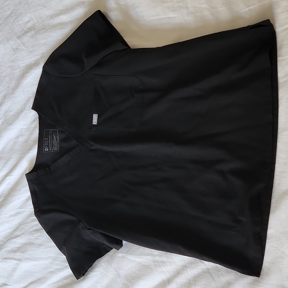 Figs Scrub Top